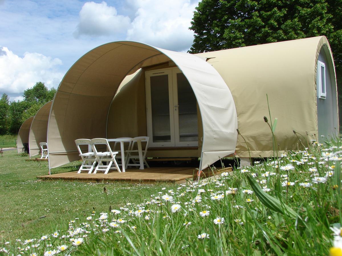 Hotel Camping Au Coeur De Vendôme Exterior foto